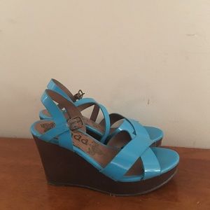 Wedge sandals